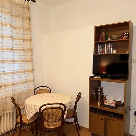 Knez Mihailova Apartment, Center 아파트 *